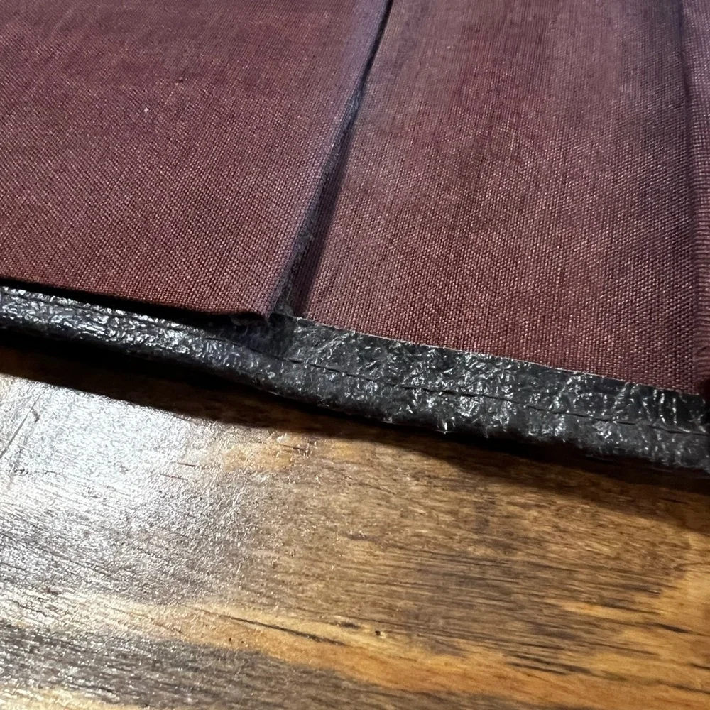 Embossed Vintage Leather Portfolio